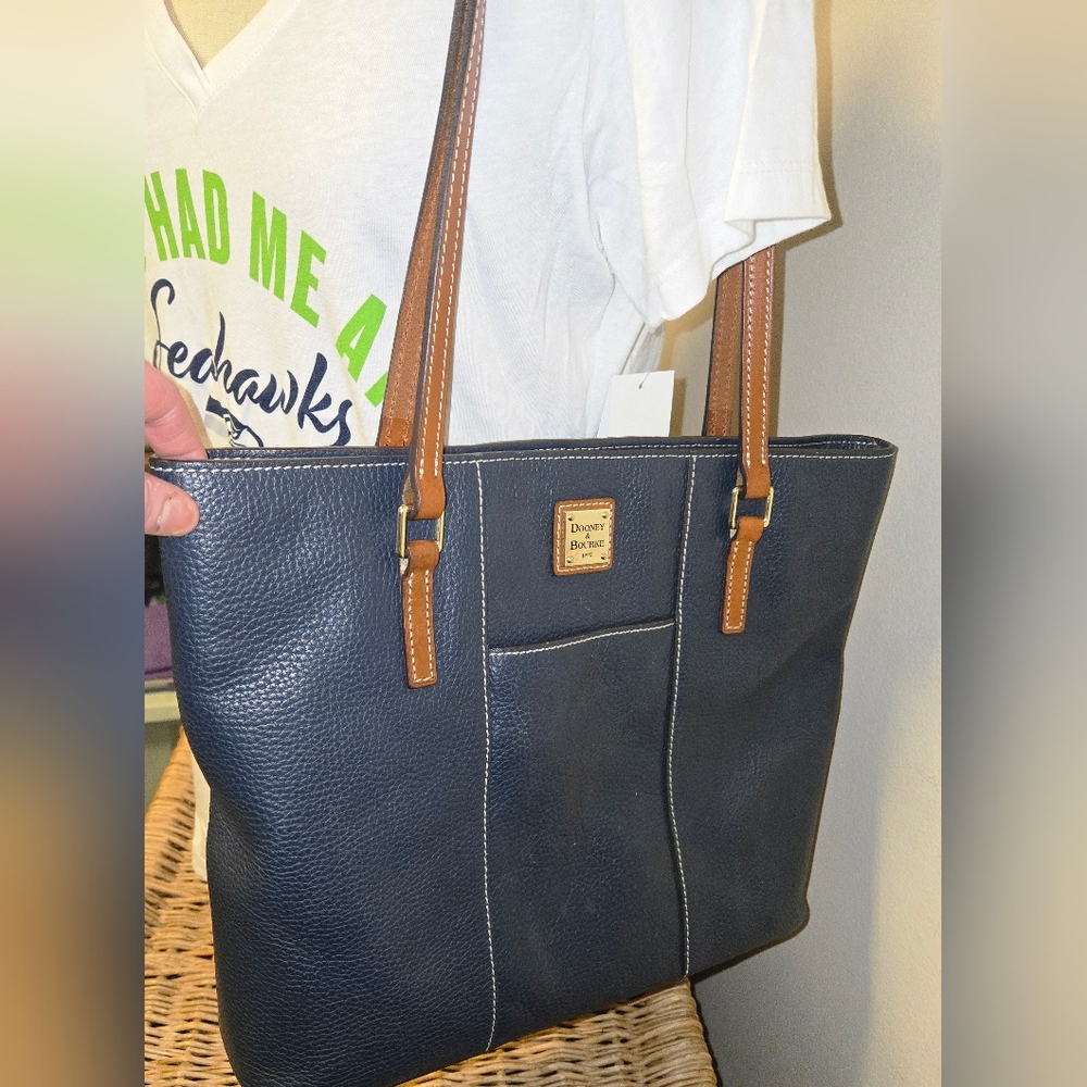 Dooney & Burke, lexington Midnight blue Pebble Leather Tote - Picture 5 of 16